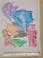 bunte Blätter auf Papier